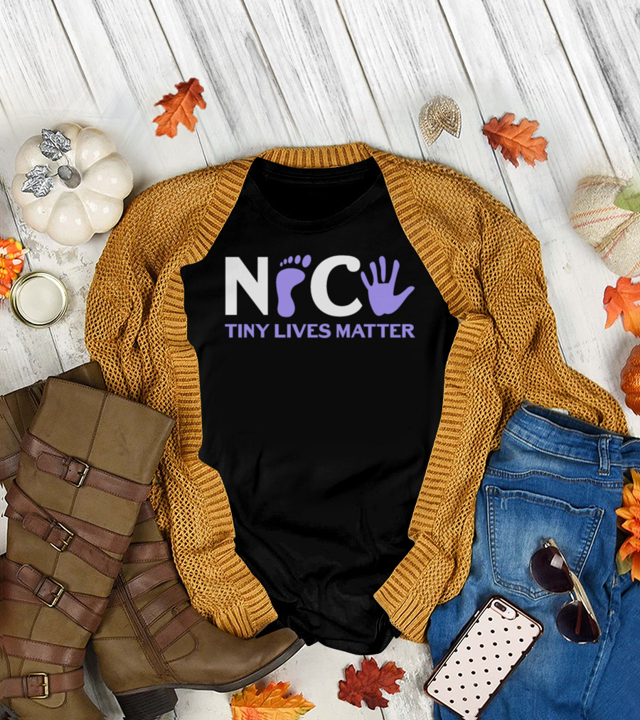 NICU Nurse Baby Neonatal Care Tiny Lives Matter T-Shirt
