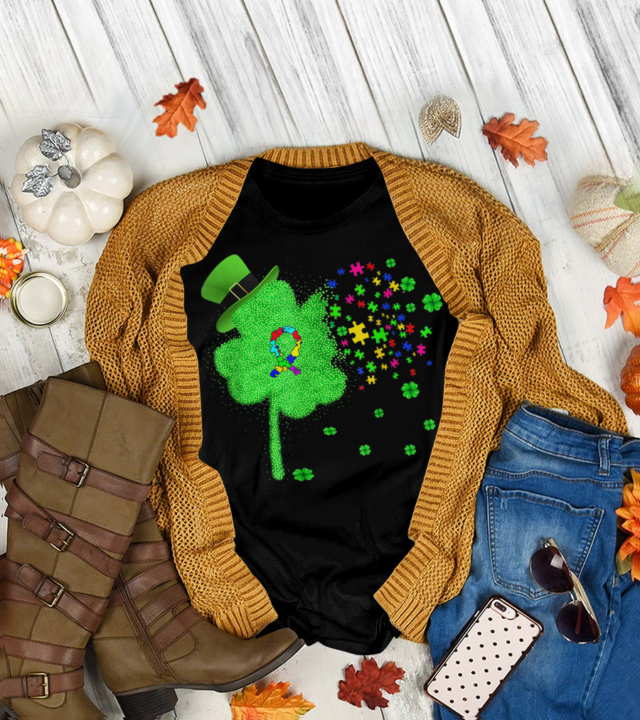 Autism Awareness St Patrick's Day Clover Puzzle Pieces Hat T-Shirt