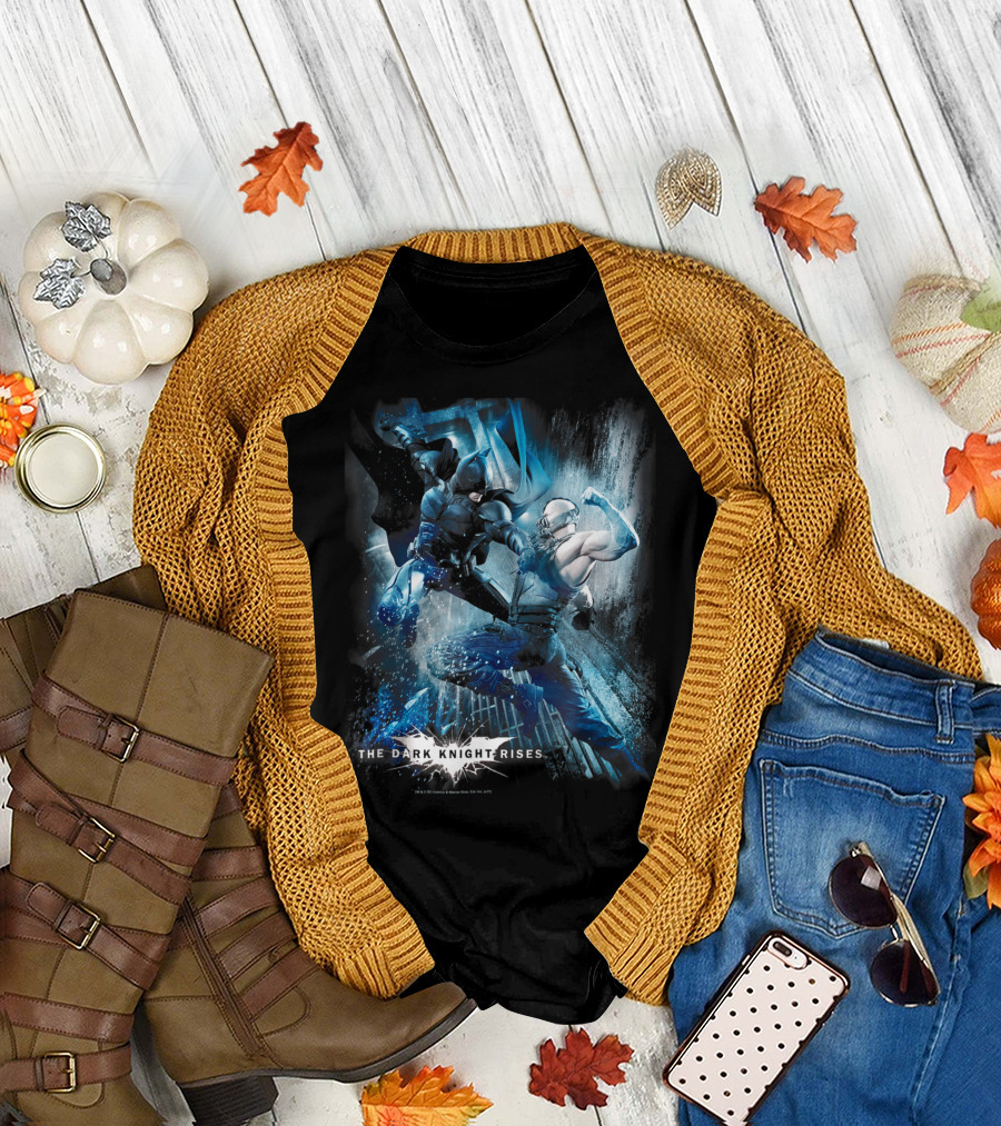 The Dark Knight Rises Batman vs Bane Epic Showdown T-Shirt