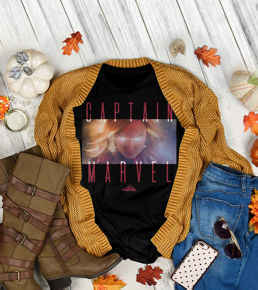 Captain Marvel Epic Glow Eyes Dynamic Power Marvel Studios T-Shirt