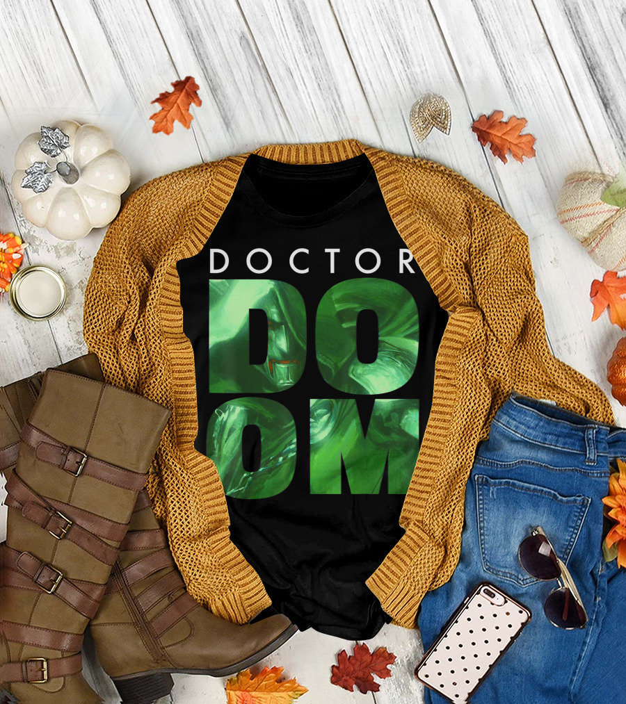 Doctor Doom Green Portrait Marvel Stacked Text T-Shirt
