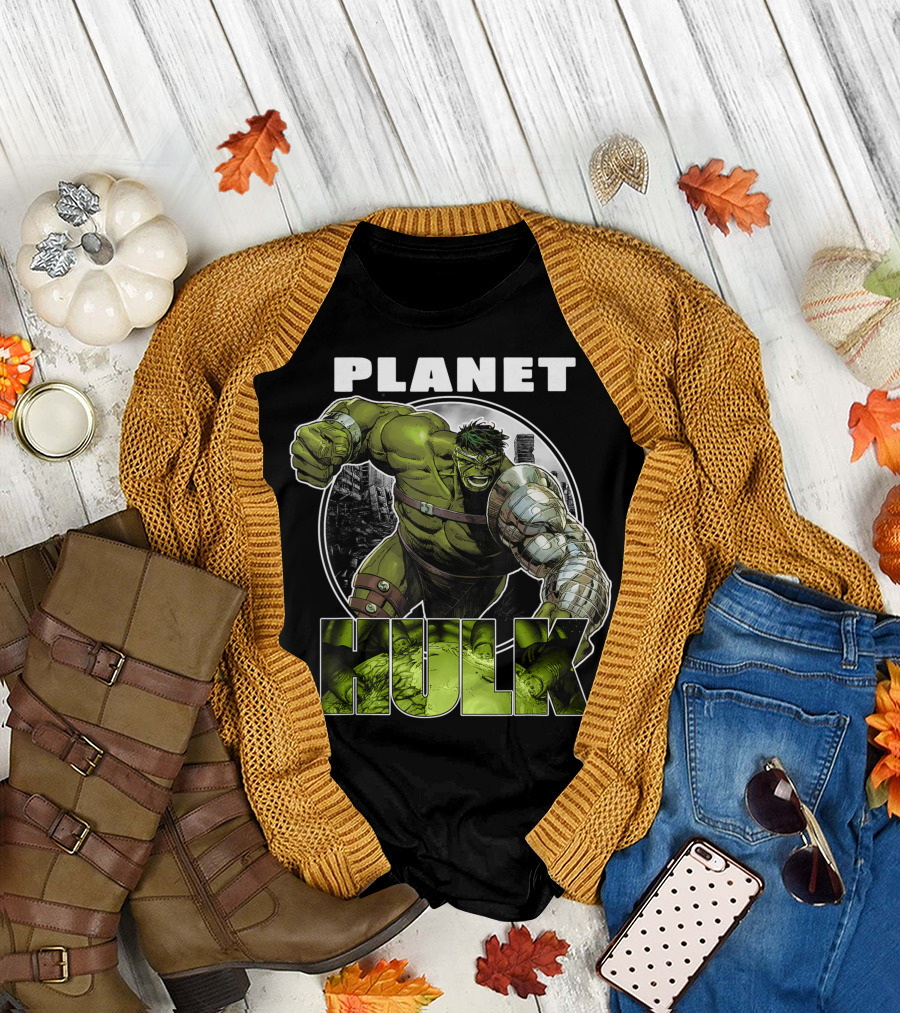 Marvel Planet Hulk Metal Arm Smash Action Scene T-Shirt