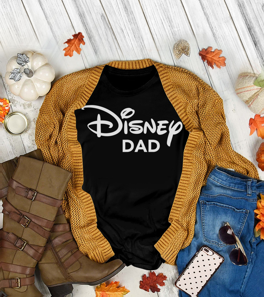Disney Dad Recognition for Enthusiastic Fathers T-Shirt
