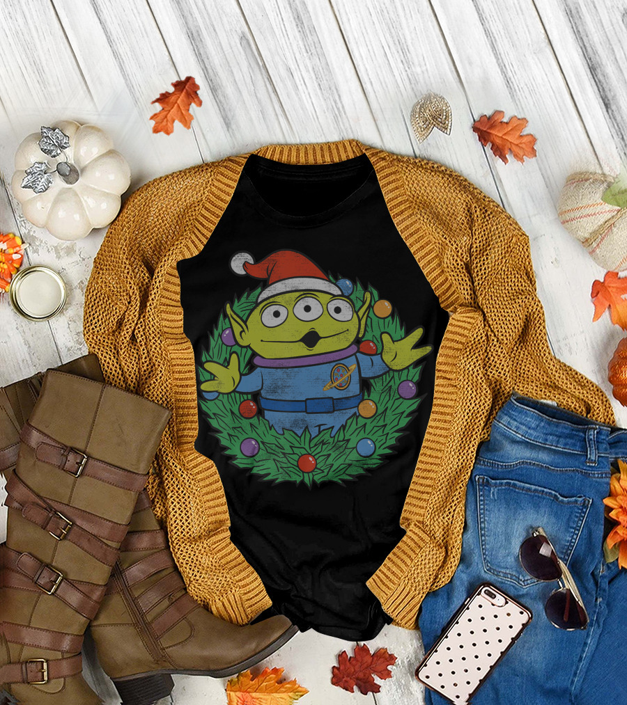 Disney Pixar Toy Story Alien in Santa Hat Christmas Wreath T-Shirt