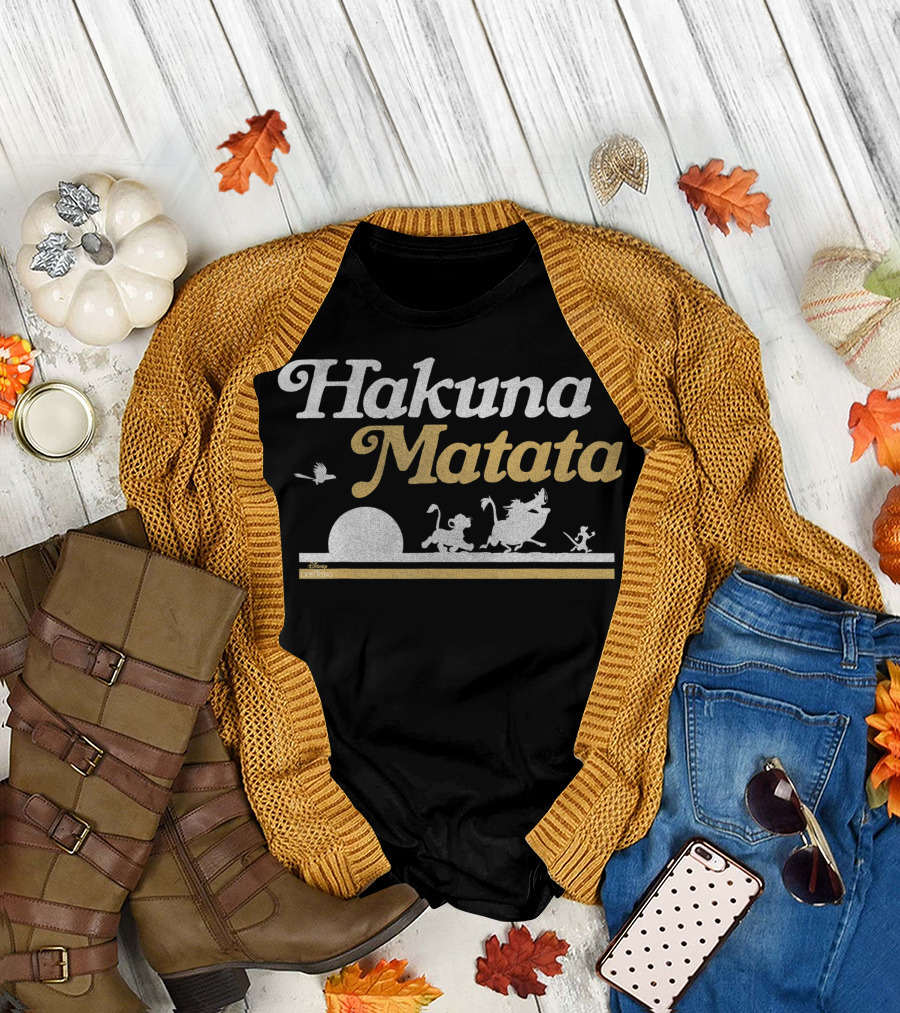 Disney Lion King Hakuna Matata Characters Silhouette Walk T-Shirt