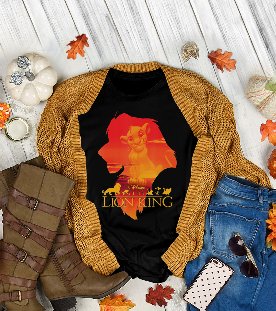 Disney The Lion King Simba Silhouette Sunset Scene T-Shirt