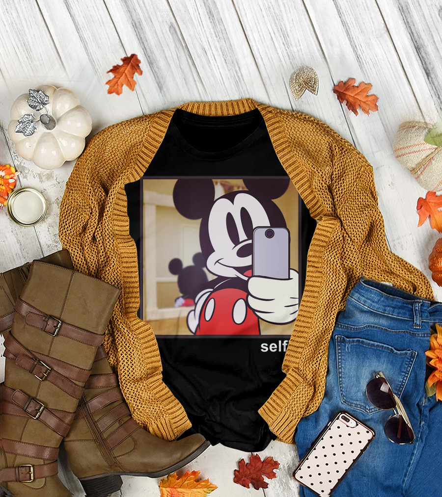 Disney Mickey Mouse Selfie Mirror Reflection T-Shirt
