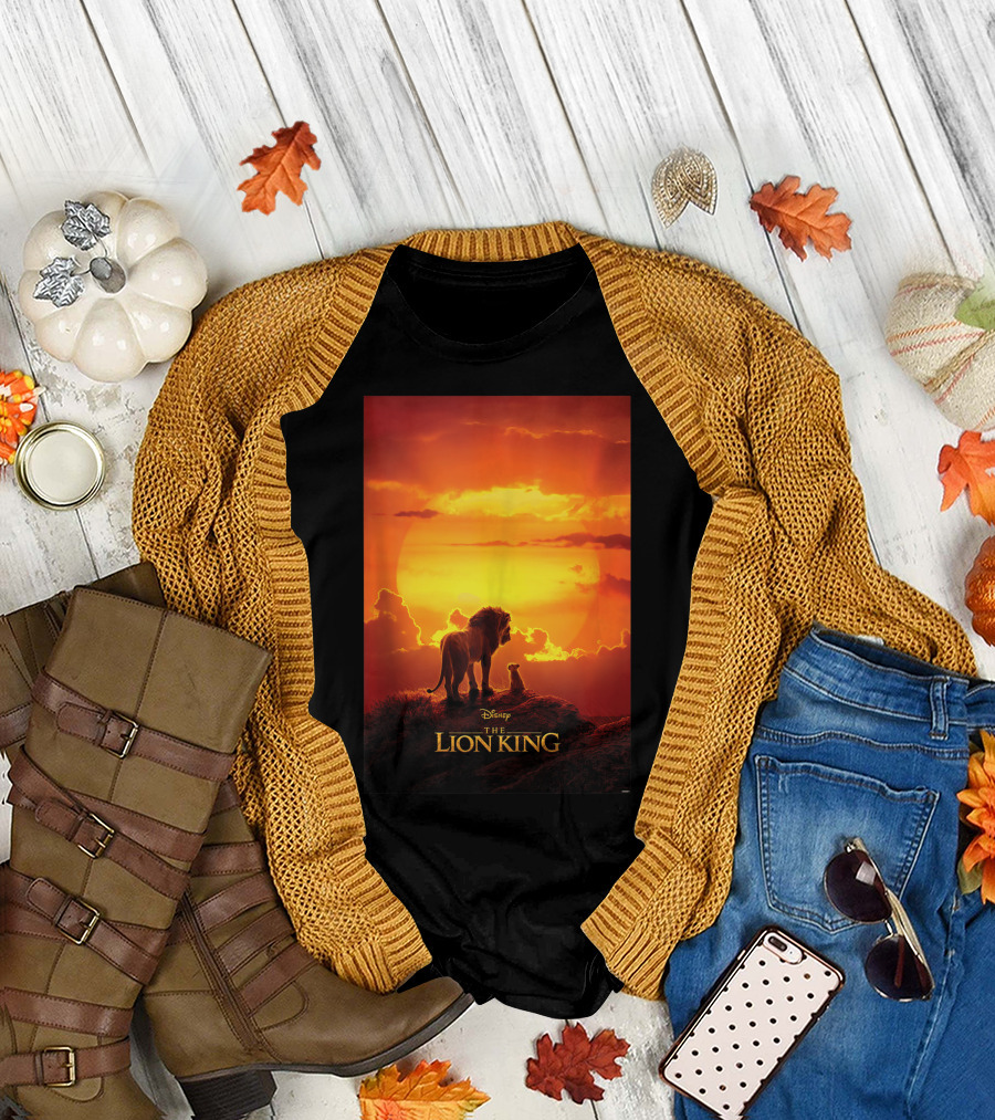 Disney The Lion King Mufasa Simba Sunset Scene T-Shirt