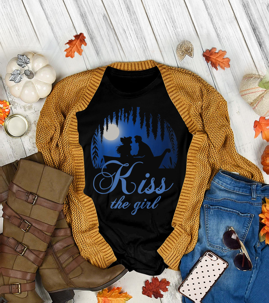 Disney The Little Mermaid Kiss The Girl Moonlit Rowboat Scene T-Shirt
