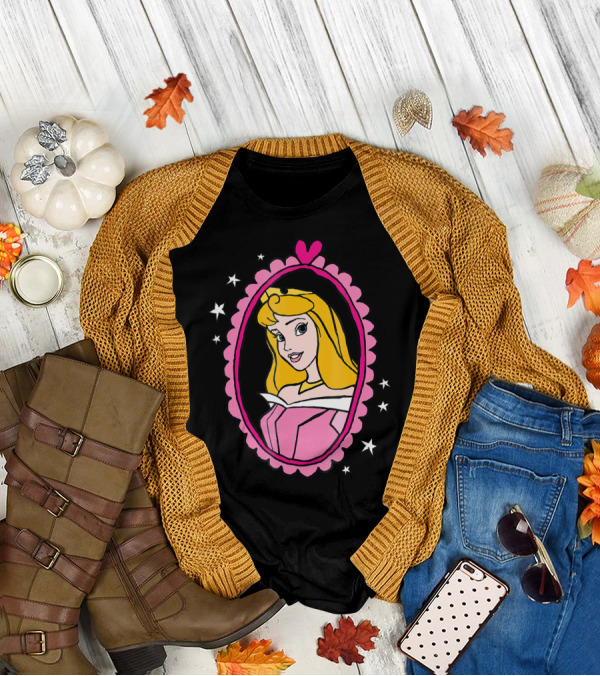 Disney Princess Aurora Sleeping Beauty Pink Heart Frame T-Shirt