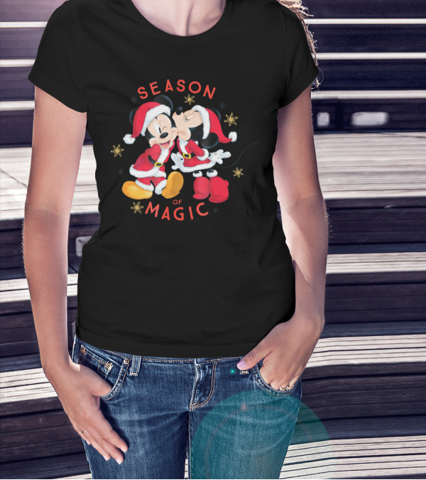 Disney Santa Mickey And Minnie Season Of Magic Kissing Snowflakes T-Shirt