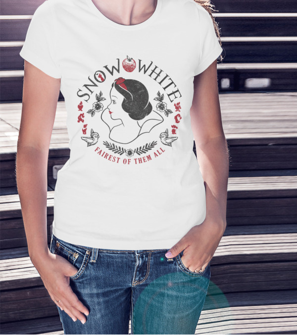 Disney Snow White Fairest Of Them All Roses Birds Apple Profile T-Shirt