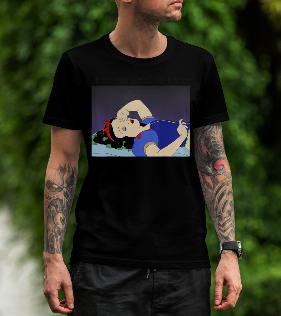 Disney Snow White Just Five More Minutes Sleeping Princess Classic Animation T-Shirt