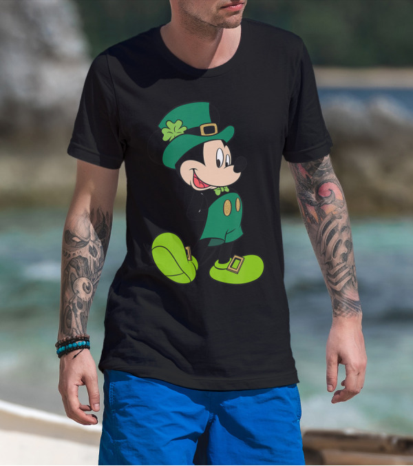 Disney St Patricks Day Leprechaun Mickey Mouse In Green Hat And Shoes T-Shirt