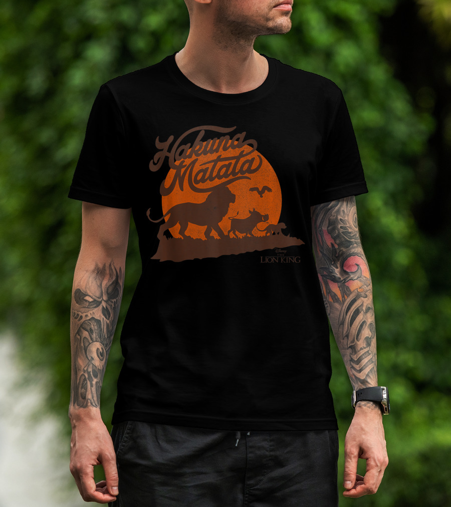 Disney The Lion King Hakuna Matata Simba Timon Pumba Silhouette Sunset T-Shirt