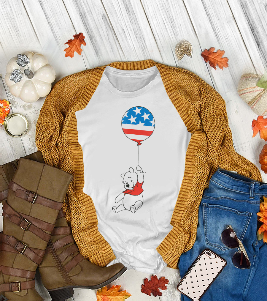 Disney USA Stars And Stripes Balloon Winnie The Pooh Bear 7Q T-Shirt