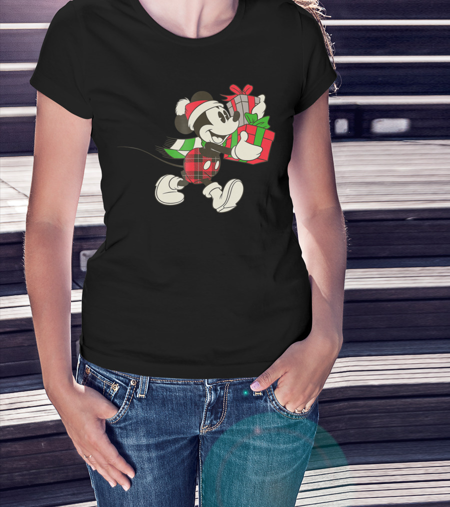 Disney Vintage Mickey Mouse Santa Hat Holiday Holding Christmas Gifts T-Shirt