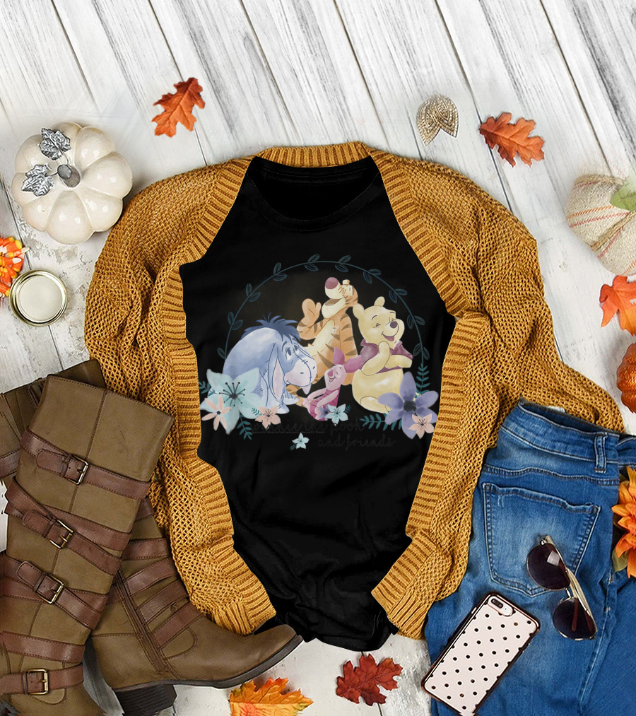 Disney Winnie The Pooh Eeyore Tigger Piglet Floral T-Shirt