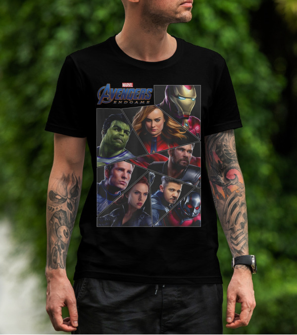 Marvel Avengers Endgame Iron Man Captain America Thor Hulk Black Widow Hawkeye Captain Marvel Ant-Man Panels T-Shirt
