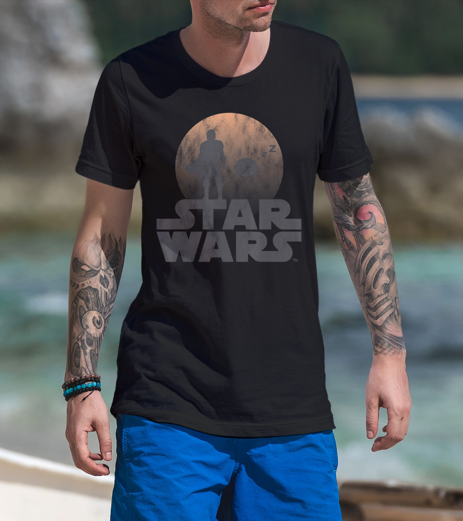 Star Wars The Mandalorian Sleeping Child Silhouette Moon ZZZ T-Shirt
