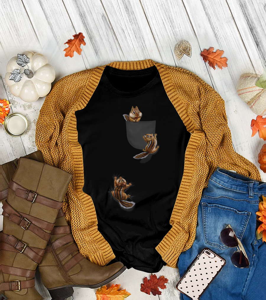 T Cute Squirrel Climbing Playing In Pocket Chipmunk T-Shirt