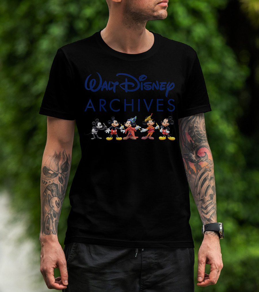 Walt Disney Archives Mickey Mouse Evolution N1 T-Shirt