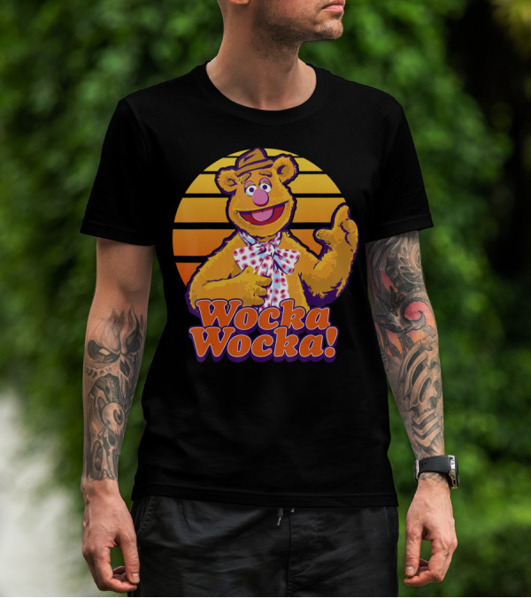 Disney The Muppets Fozzie Bear Wocka Wocka Sunset Circle T-Shirt