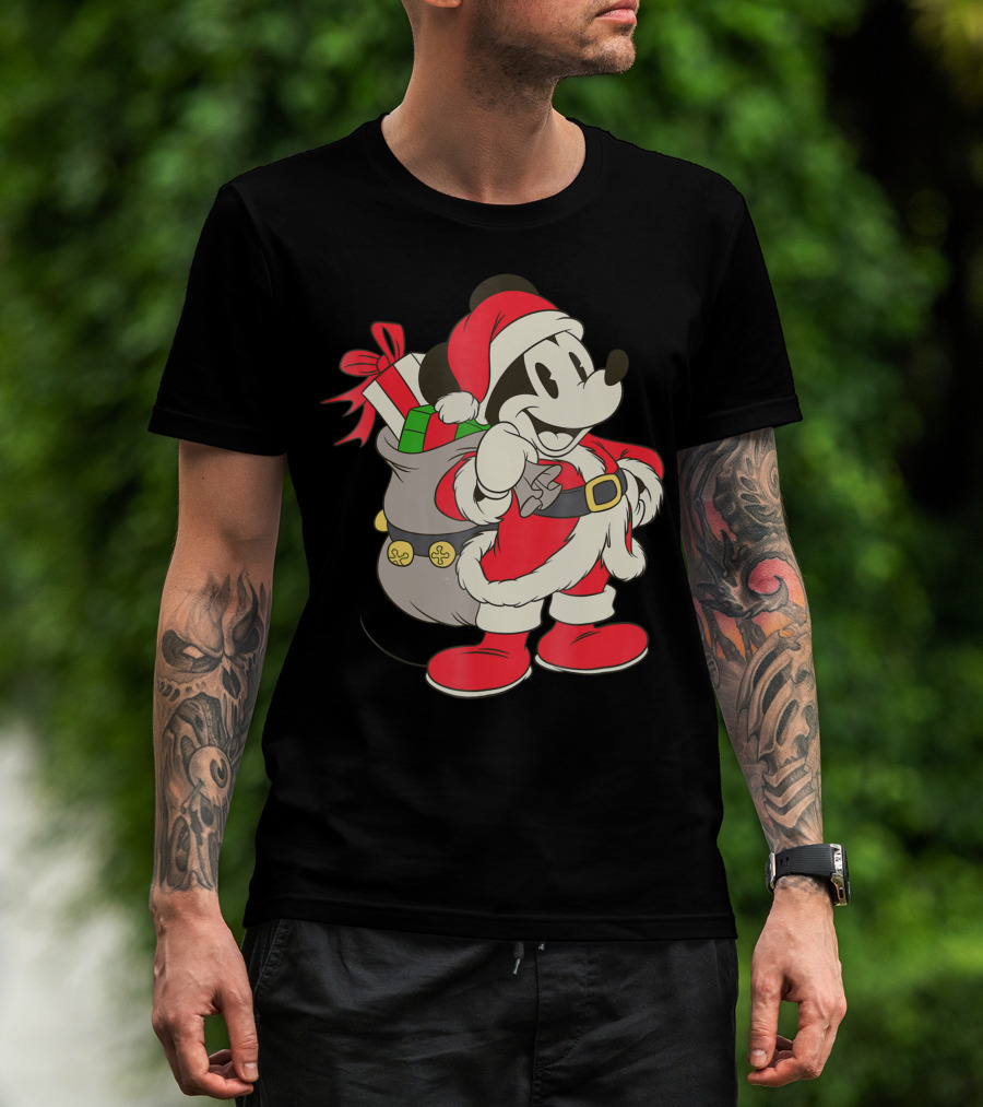 Disney Vintage Santa Mickey Mouse Holiday Fun T-Shirt