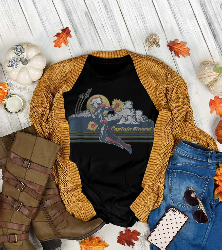 Captain Marvel Flying Through Sunset Sky With Stars And Clouds T-Shirt