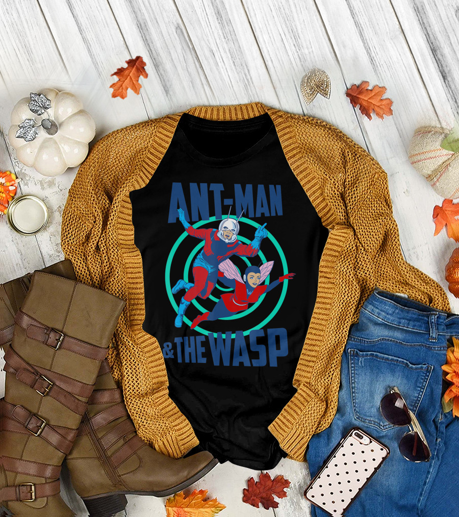 ANT-MAN And THE WASP Marvel Comic Style Retro Action Duo T-Shirt
