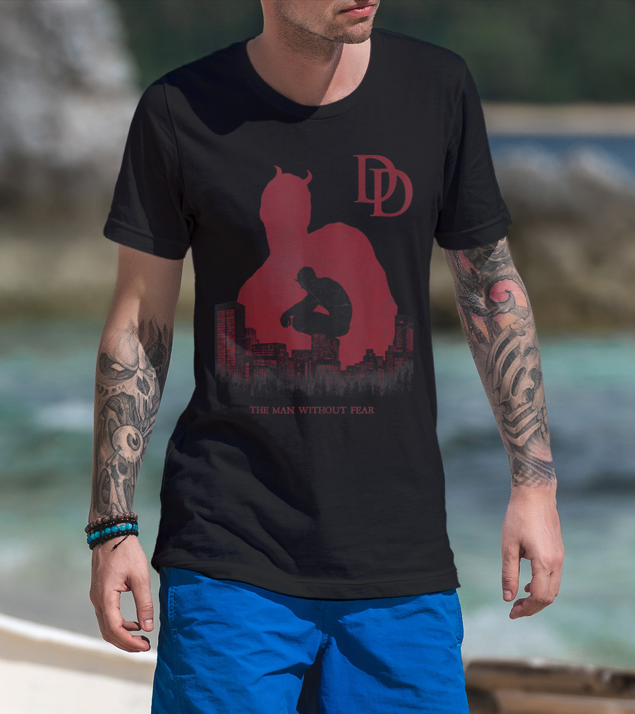 Marvel Daredevil Man Without Fear DD Silhouette City Background T-Shirt