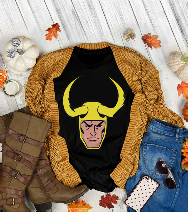 Marvel Loki Classic Horned Helmet Big Face T-Shirt