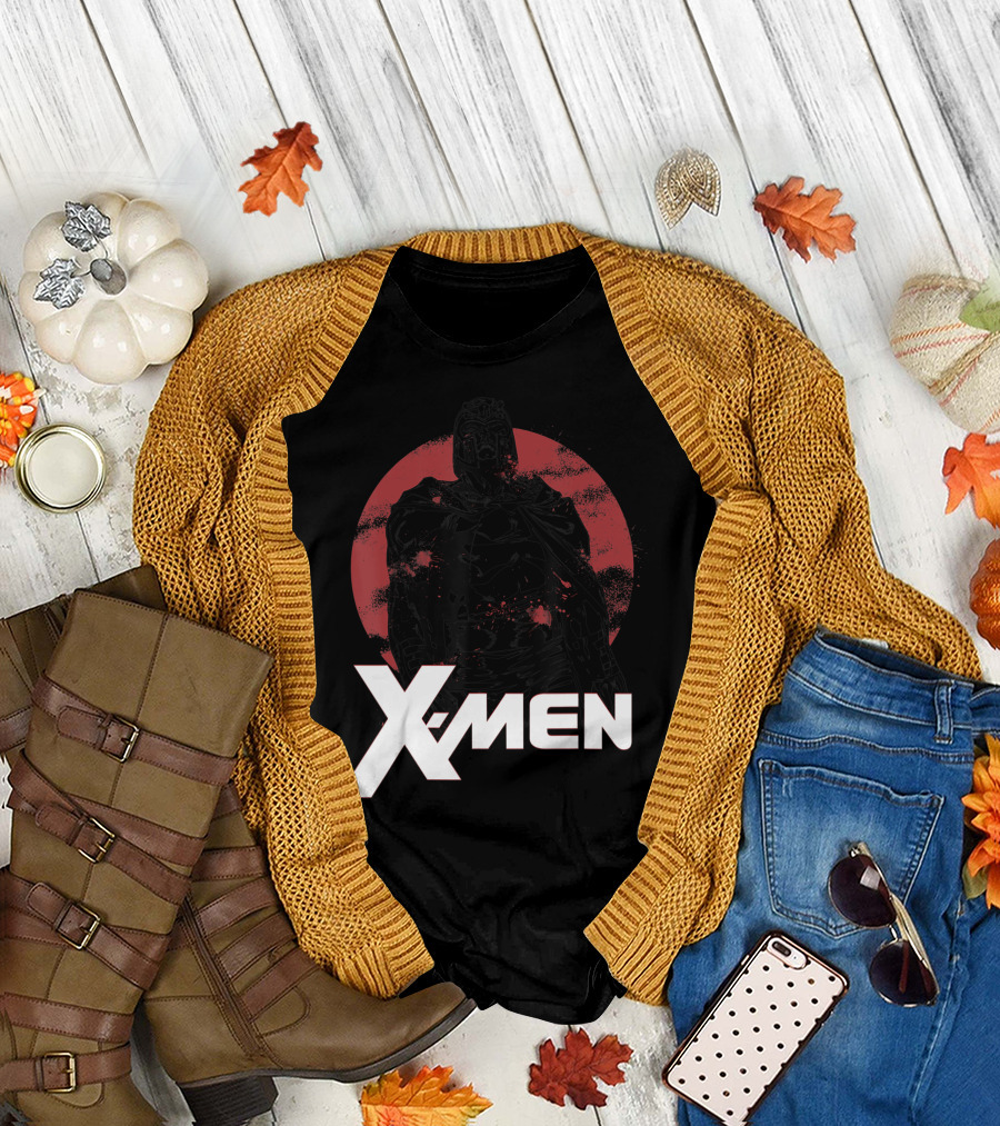 X Men Magneto Classic Epic Stance Red Circle Background T-Shirt