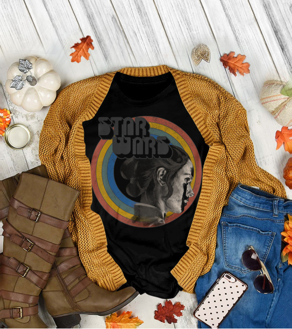 Star Wars The Rise Of Skywalker Rey With Rainbow Circle Retro T-Shirt