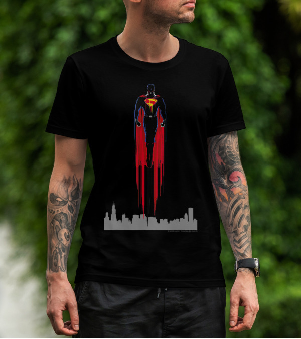 Superman Man Of Steel Red Streak Above Cityscape T-Shirt