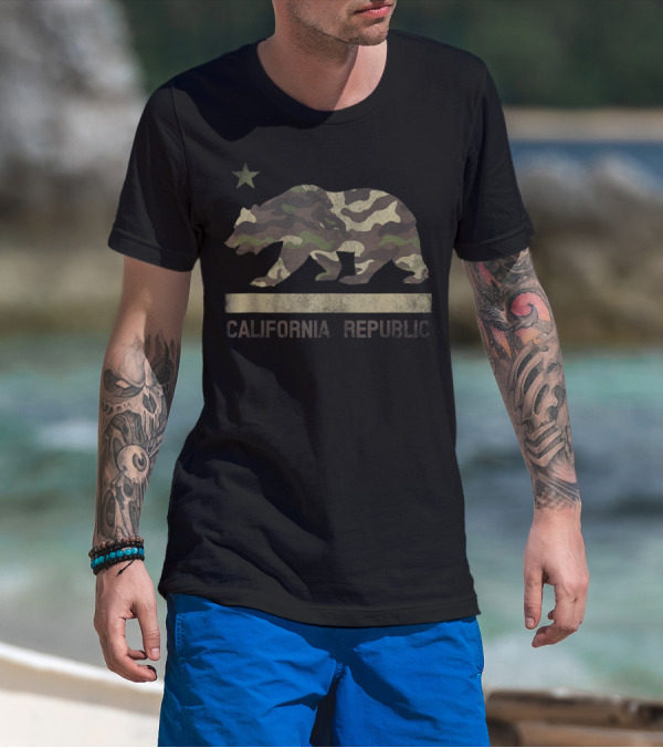 Camouflage California Republic Bear Star Flag Cali LA T-Shirt