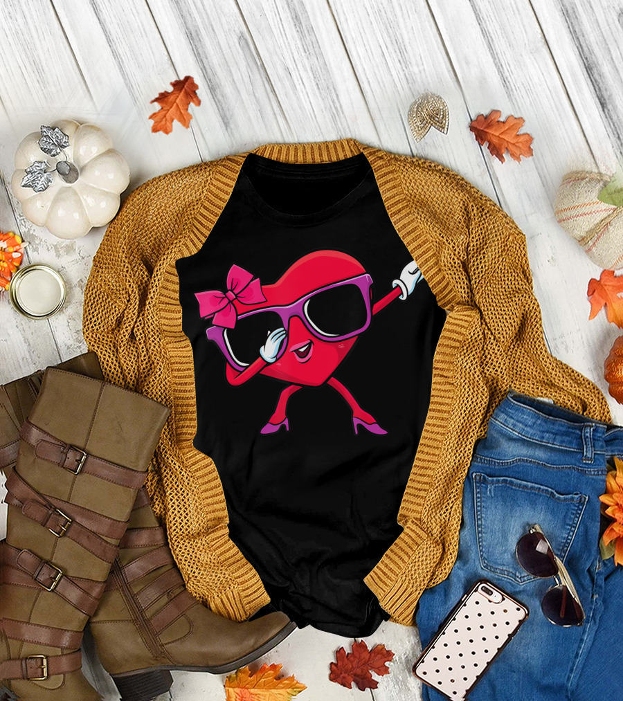 Dabbing Heart Girl Valentine Dab Love Valentines Day Girls Fun Cartoon T-Shirt