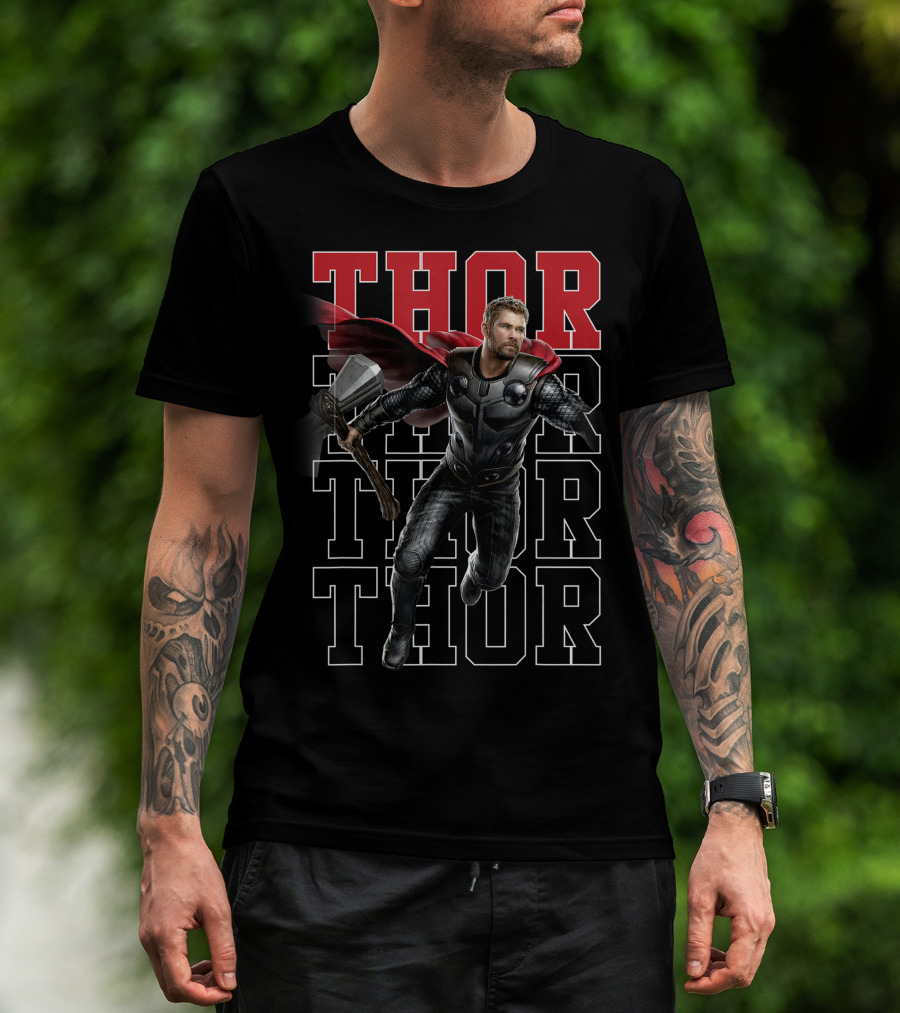Marvel Avengers Endgame Thor Dynamic Pose With Name Stack T-Shirt
