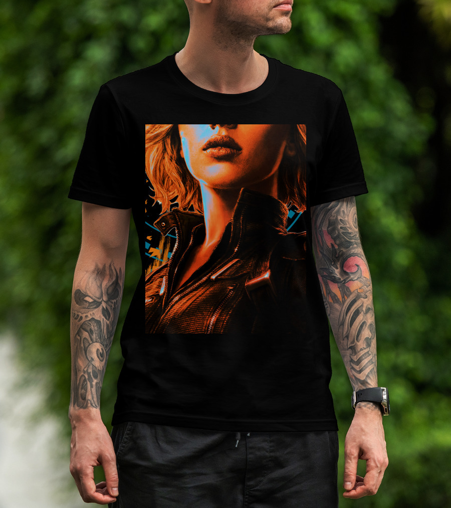 Marvel Infinity War Black Widow Grunge Close-Up T-Shirt