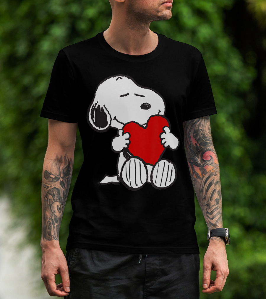 Peanuts Snoopy Valentine Heart Hugging Image T-Shirt