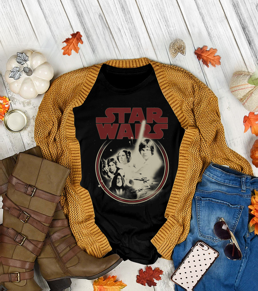 Star Wars A New Hope Heroes with Iconic Badge Design Featuring Luke Skywalker Leia Han Solo and Obi-Wan Kenobi T-Shirt