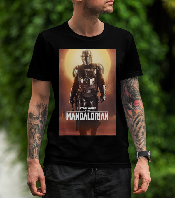 Star Wars The Mandalorian Character Silhouette Against Sunset T-Shirt