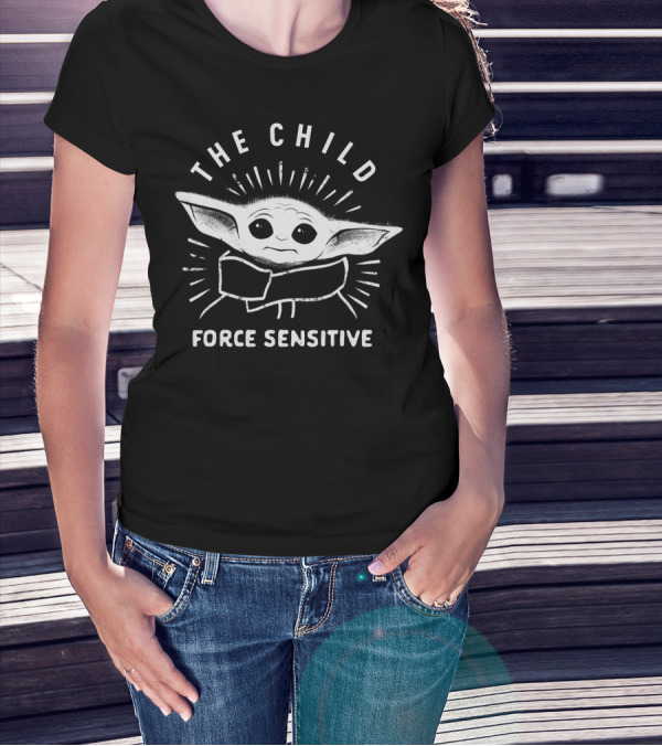Star Wars The Child Force Sensitive Mandalorian Baby Yoda Fan Favorite T-Shirt