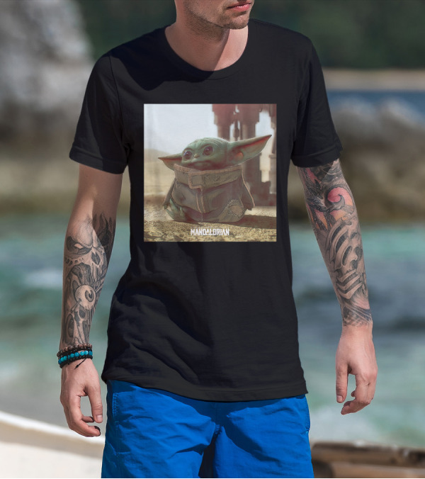 Mandalorian The Child Star Wars Grogu Desert Scene T-Shirt