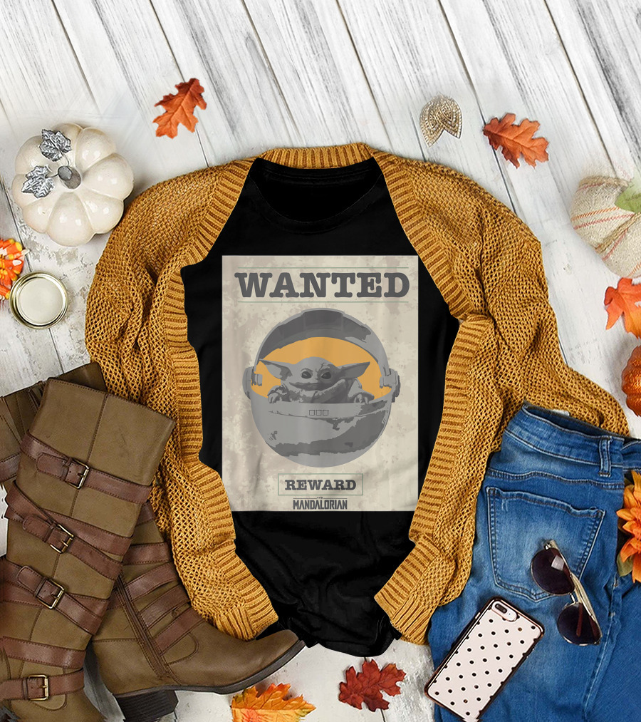 Wanted Reward The Mandalorian The Child T-Shirt