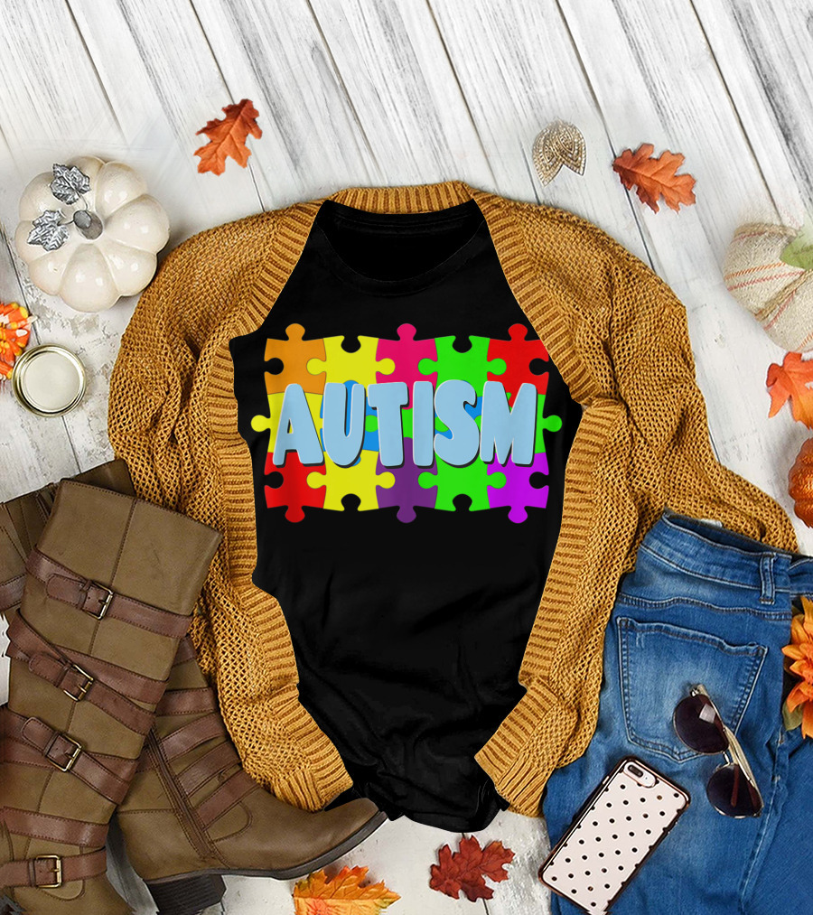 Autism Awareness Colorful Puzzle Pieces World Autism Day Autism Mom T-Shirt