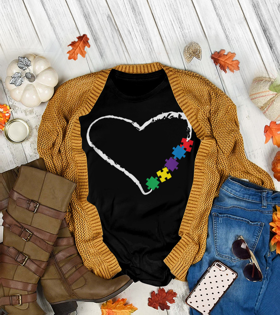 Autism Awareness Day Heart with Colorful Puzzle Love T-Shirt