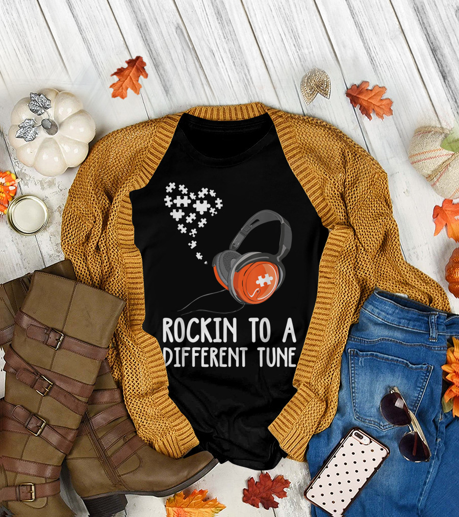 Rockin To A Different Tune Headphones Autism Puzzle Heart T-Shirt