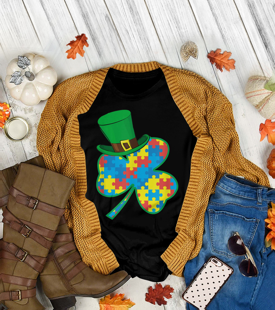 Happy St Patricks Day Autism Puzzle Awareness Clover Hat T-Shirt