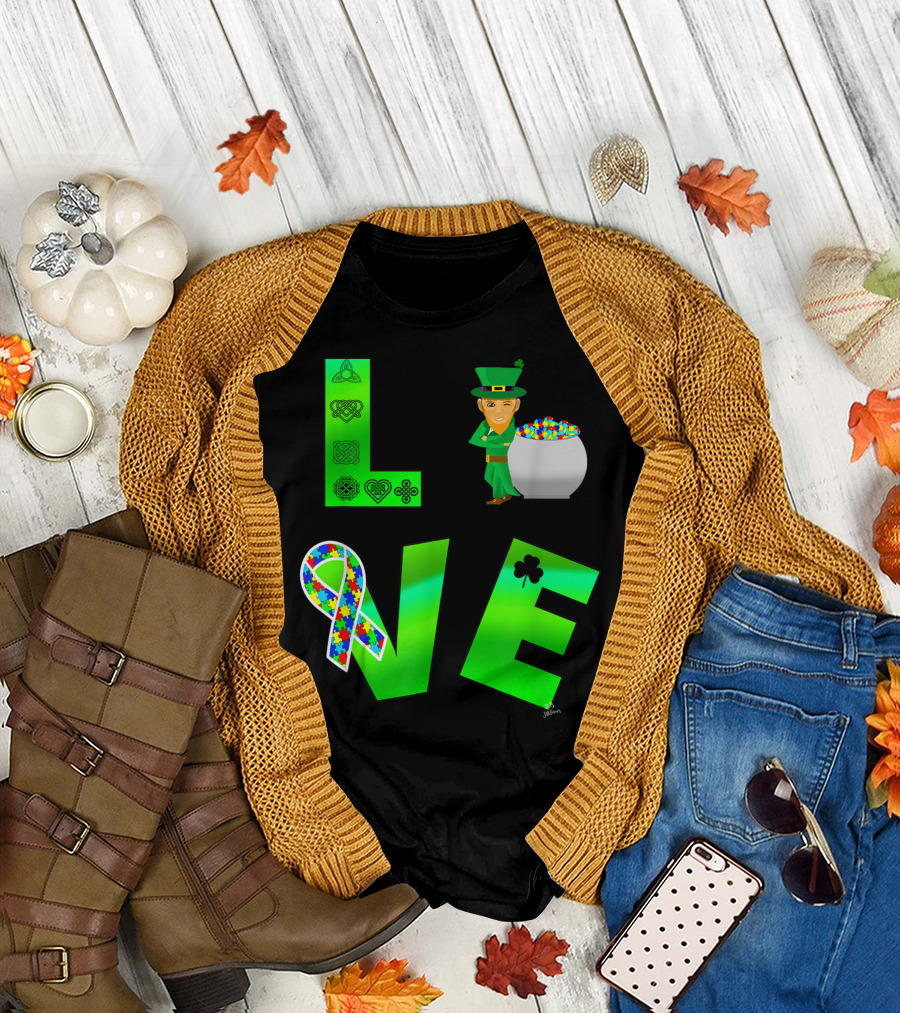 Love Puzzle Piece Ribbon Shamrock St Patrick's Day Leprechaun Autism Awareness T-Shirt